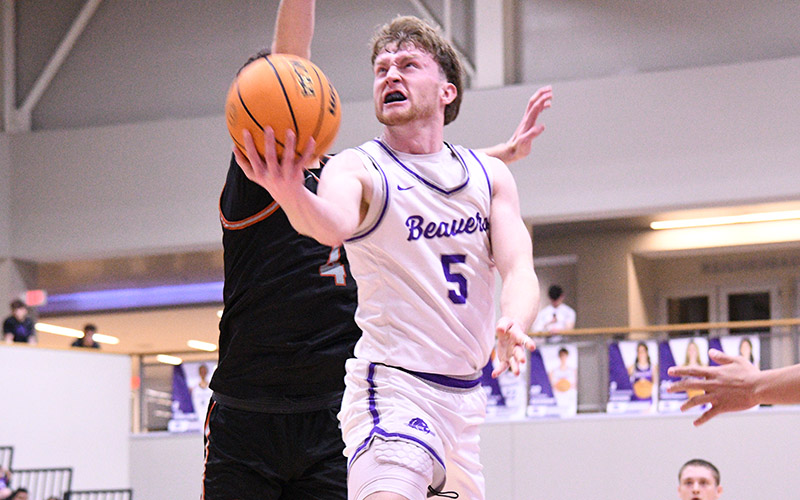 Beavers fall to Anderson in HCAC Quarterfinals, 103-89